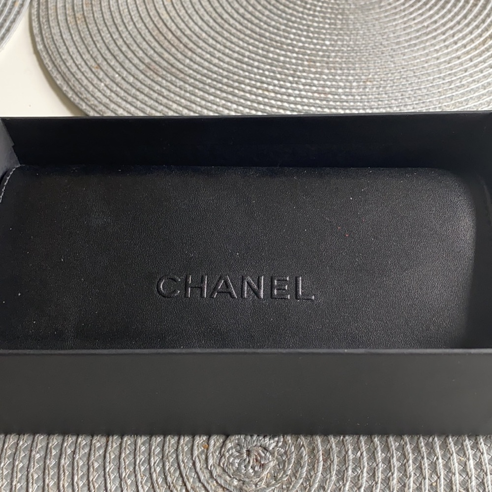 Chanel Sunglasses - Picture 8 of 8